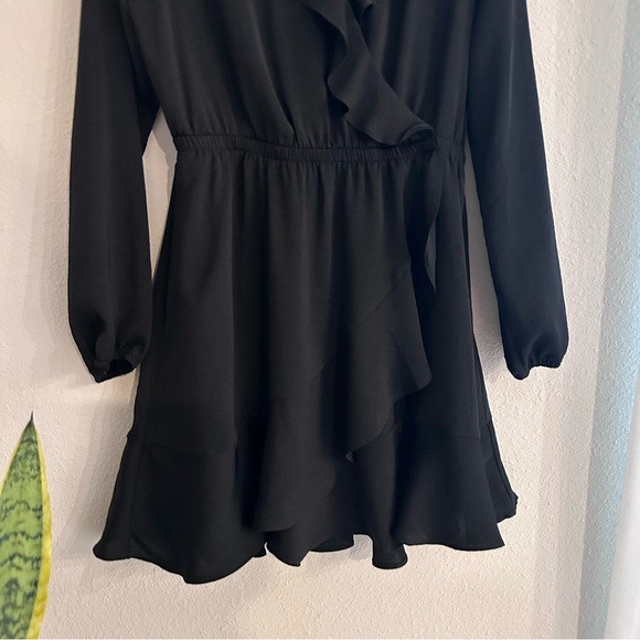 Express mini ruffle long sleeve dress - Picture 5 of 11